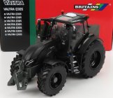 Britains Valtra Q305 Tractor 2018 1:32 Black