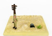 Edicola Diorama Soldato Nel Deserto - Desert Man 1:43 Beige