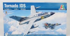 Italeri Panavia aircraft Tornado Ids Caccia Airplane 1980 1:32 /