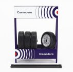 Ixo-models Accessories Kovový stojan se čtyřmi pneu Cromodora 1:18, modrá