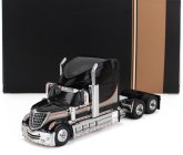 Ixo-models International Lonestar Tractor Truck 3-assi 2010 1:64 Black