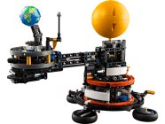 LEGO Technic - Planeta Země a Měsíc na oběžné dráze