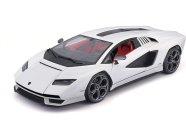 Maisto Lamborghini Countach LPI 800-4 1:18 bílá