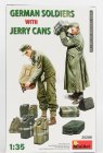 Miniart Figures German Soldiers With Jerry Cans 1945 1:35 /
