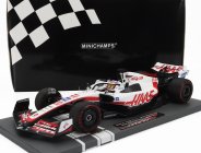 Minichamps Haas F1  Vf-22 Team Haas N 20 Pole Position Brazilian Gp 2022 Kevin Magnussen 1:18 Bílá Černá Červená
