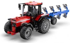 RC stavebnice Traktor s pluhem