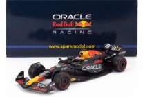 Spark-model Red bull F1  Rb20 Team Oracle Red Bull Racing N 1 World Champion Season 2024 Max Verstappen 1:64 Modrá Žlutá Červená