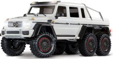 RC auto Traxxas TRX-6 Mercedes G 63 6x6 1:10 TQi RTR, bílá