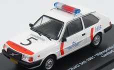 Triple9 Volvo 343 Rijkspolitie Schipol Airport Police 1981 1:43 Bílá Oranžová