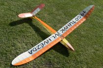 ŤUHÝK - historický větroň rozp. 1500 mm