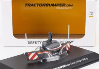 Universal hobbies Accessories Tractor Bumper Kubota - Safety Weight 800kg. 1:32 Black