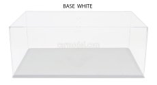 Vetrina display box Vetrina display box Box For 1/18 Base In Plastica Bianca - Plastic Base White - Lungh.length Cm 33.5 X Largh.width Cm 17.3 X Alt.height Cm 13.0 (altezza Interna Interior Height Cm 11.0) 1:18 Plastový Displej - Bílý