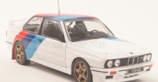 Whitebox BMW 3-series M3 (e30) 1989 1:24 Bílá Modrá Červená