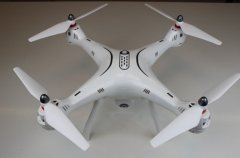 Srovnání dronů Syma X8SW, X8SC, X8SW-D a X8PRO