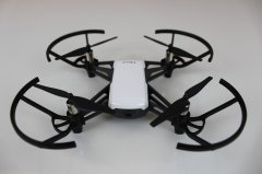 Recenze dronu Ryze TELLO