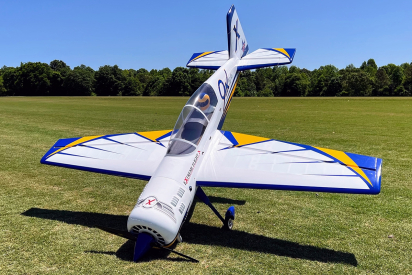 RC letadlo 85