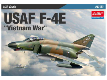 Academy McDonell F-4E USAF Vietnam War (1:32)