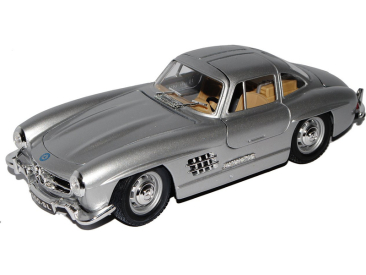 Bburago Mercedes-Benz 300 SL 1954 1:24 stříbrná