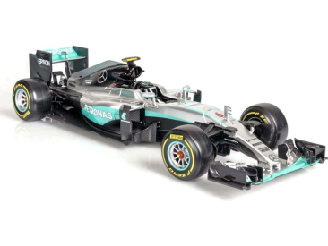 Bburago Plus Mercedes AMG Petronas W07 1:18 Rosberg