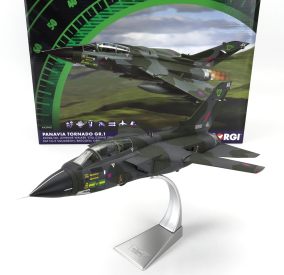 Corgi Panavia aircraft Gr.1 Tornado Military Airplane 1998 1:48 Vojenská Kamufláž
