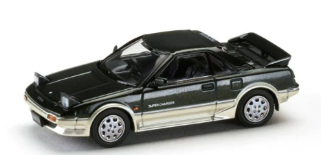 Ignition-model Toyota Mr2 1600g Super Charger 1986 1:64 Zelené Stříbro