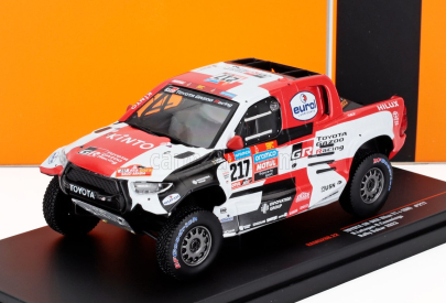 Ixo-models Toyota Hilux Pick-up Gr Dkr Team Gazoo Racing N 217 5th Rally Dakar 2023 Henk Lategan - Brett Cummings 1:43 Bílá Červená