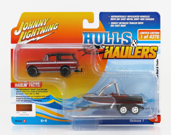 Johnny lightning International Scout With Trailer And Boat 1979 1:64 Červená Černá