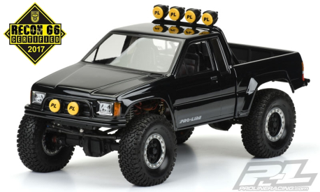 Karoserie čirá 1985 Toyota HiLux SR5, kabina s korbou