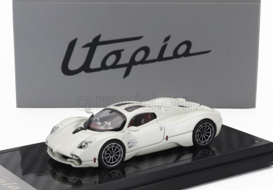 Lcd-model Pagani Utopia 2022 1:64 Bílá