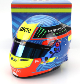 Mini helmet Bell helma F1 Oscar Piastri Team Mclaren N 81 Season 2024 1:2