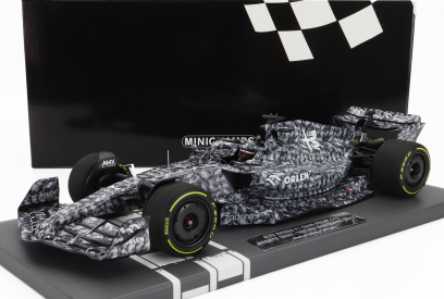 Minichamps Alfa romeo F1  C42 Team Orlen Racing N 24 Test Barcelona 2022 Guanyu Zhou 1:18 Černá Bílá