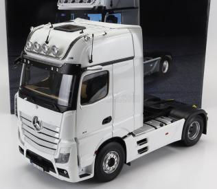 Nzg Mercedes benz Actros 2 1863 Gigaspace 4x2 Mirrorcam Tractor Truck 2-assi 2018 1:18 Bílá