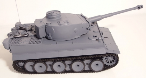 BAZAR - RC tank GERMAN TIGER