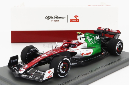 Spark-model Alfa romeo F1  C42 Team Orlen Racing N 24 Azerbaijan Gp 2022 Guanyu Zhou 1:43 Bílá Červená Zelená