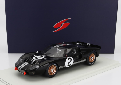 Spark-model Ford usa Gt40 Mkii 7.0l V8 Team Shelby American Inc. N 2 Winner 24h Le Mans 1966 B.mclaren - C.amon 1:18 Černá Stříbrná