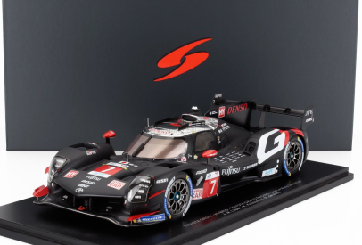Spark-model Toyota Gr010 3.5l V6 Turbo Hybrid Team Gazoo Racing N 7 24h Le Mans 2024 Kamui Kobayashi - Jose Maria Lopez - Nyck De Vries 1:18 Black