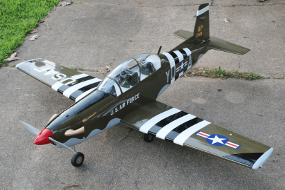 RC letadlo T-6A Texan II 1,6m (Zatahovací podvozek), vojenská