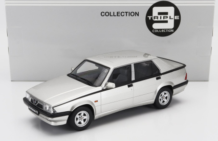 Triple9 Alfa romeo 75 1988 1:18 Silver