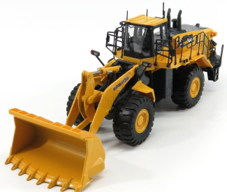 Universal hobbies Komatsu Wa600 Ruspa Gommata - Scraper Tractor 1:50 Žlutá Černá