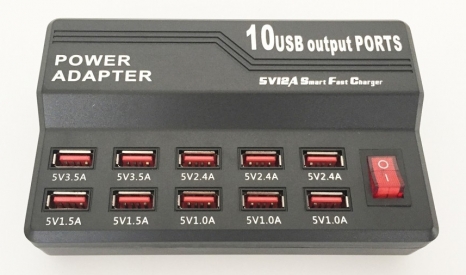 USB rychlonabíječ s 10-ti USB porty 5V12A