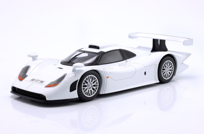 Werk83 Porsche 911 Gt1-98 Street Version 1998 1:18 Bílá