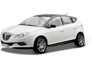 Bburago Plus Lancia New Delta HPE 1:24 bílá