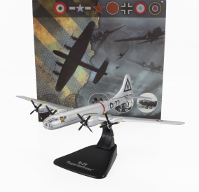 Edicola Boeing B29 Bombardiere Airplane Superfortress 9 August 1945 Nagasaki - Usaf - United States Army Air Force 1:144 Vojenské Stříbro
