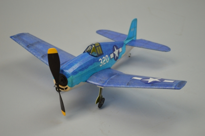 F6F Hellcat 457 mm laser. vyřezávaný