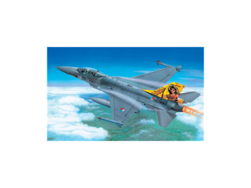 Italeri F-16A/B Fighting Falcon (1:72)