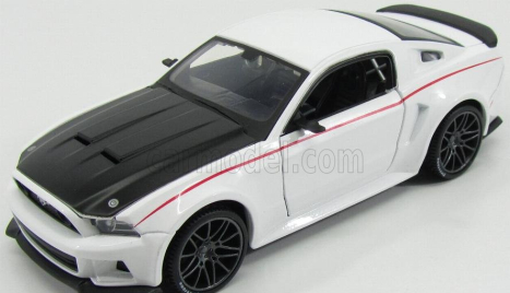 Maisto Ford usa Mustang Coupe Street Racer 2014 1:24 Bílá Černá