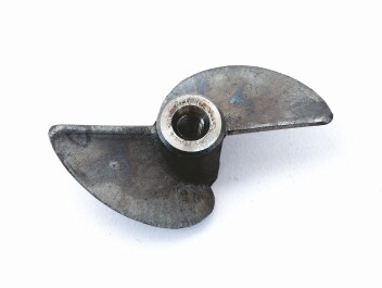 Závodní ocelový lodní šroub 2 listý, pravý, stoupání 48mm, 33,0mm/M4