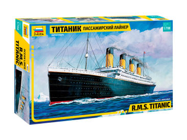 Zvezda R.M.S. Titanic (1:700)