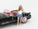 American diorama Figures Girl Car Meet 2 - Figure Iii 1:18 Bílá Modrá