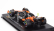Bburago Mclaren F1  Mcl38 Team Mclaren N 81 Miami Gp 2024 Oscar Piastri - With Pilot And Showcase 1:43 Oranžová Černá